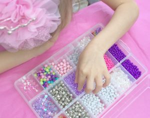 KIDS JEWELLERY MAKING